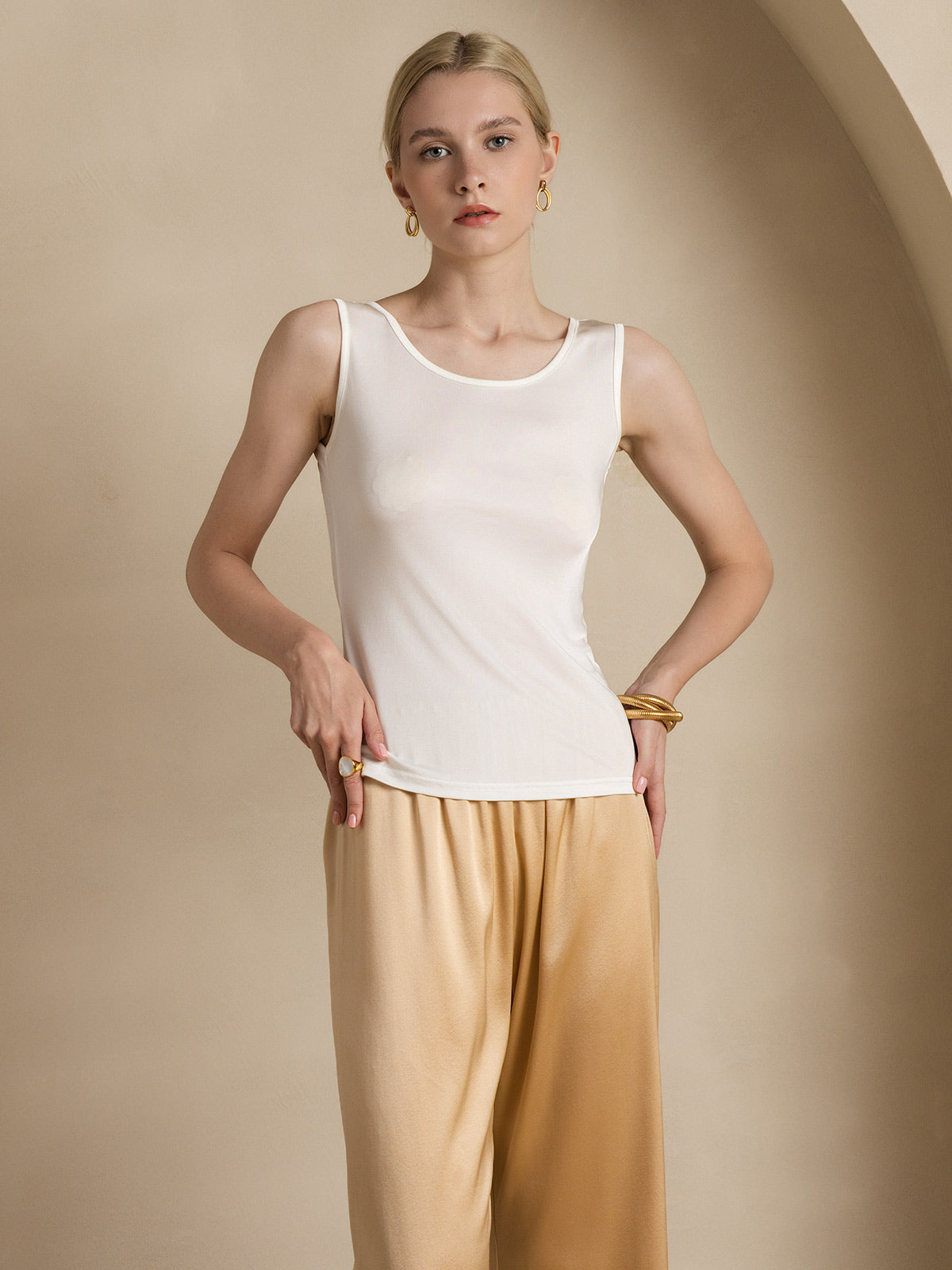 [أبيض] SilkSilky-SA محبوك الحرير رقبة مستديرة تي شيرت نسائية 005,