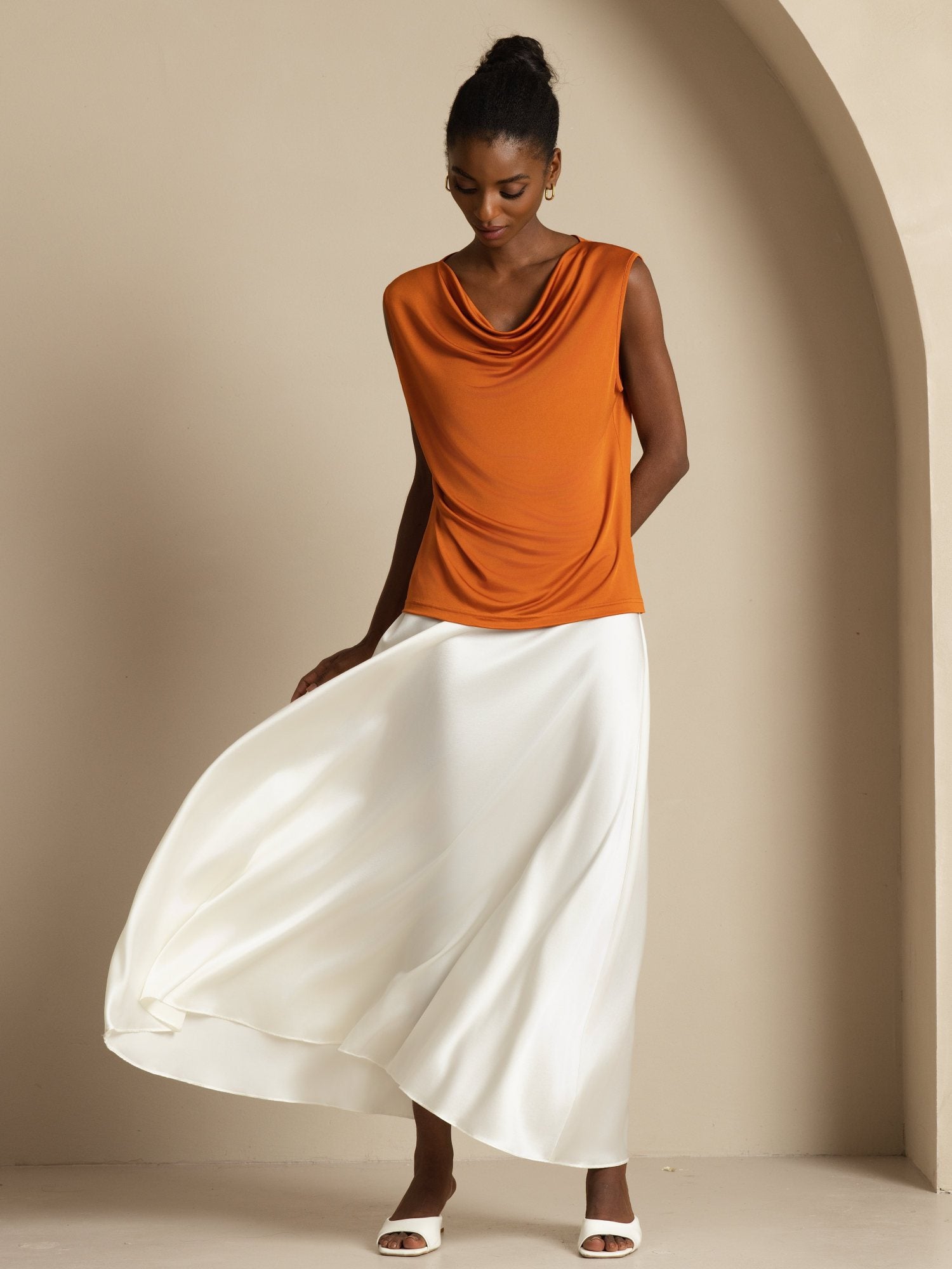 [البرتقالي] SilkSilky-SA بدون أكمام ياقة متدلية تي شيرت نسائية 004