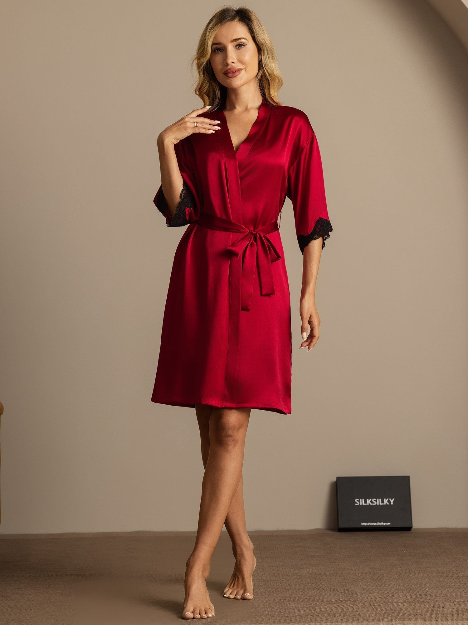 [خمر] SilkSilky-SA الحرير الخالص Womens Robe 003