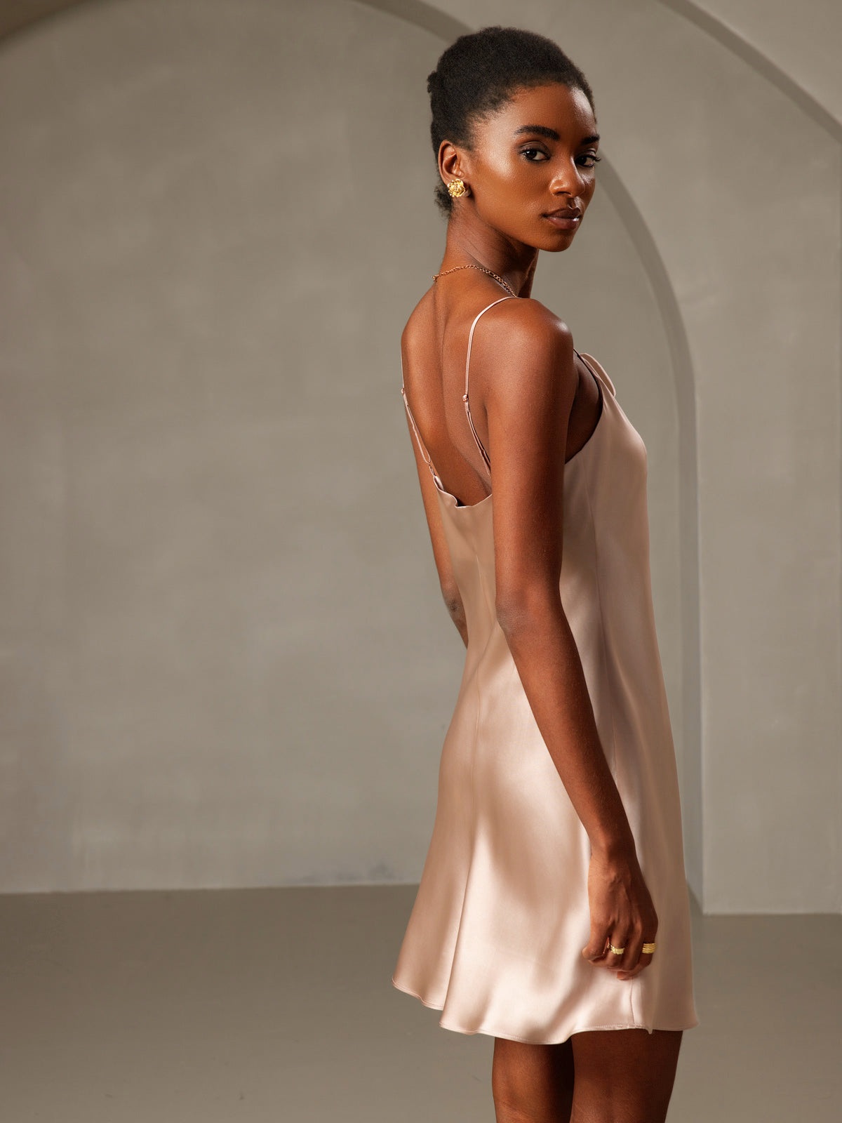 [الوردي الأرجواني] SilkSilky-SA الحرير الخالص فتحة عنق بثنيات ملفوفة فساتين نسائية 002