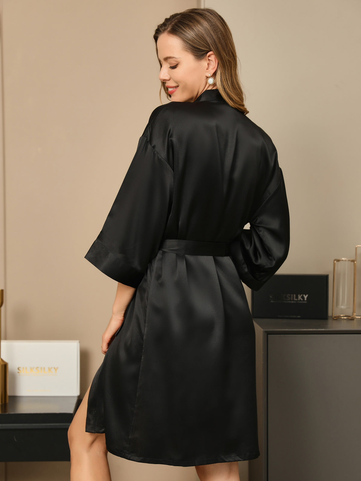 [أسود] SilkSilky-SA 3/4 Sleeve رداء حمام نسائي 002