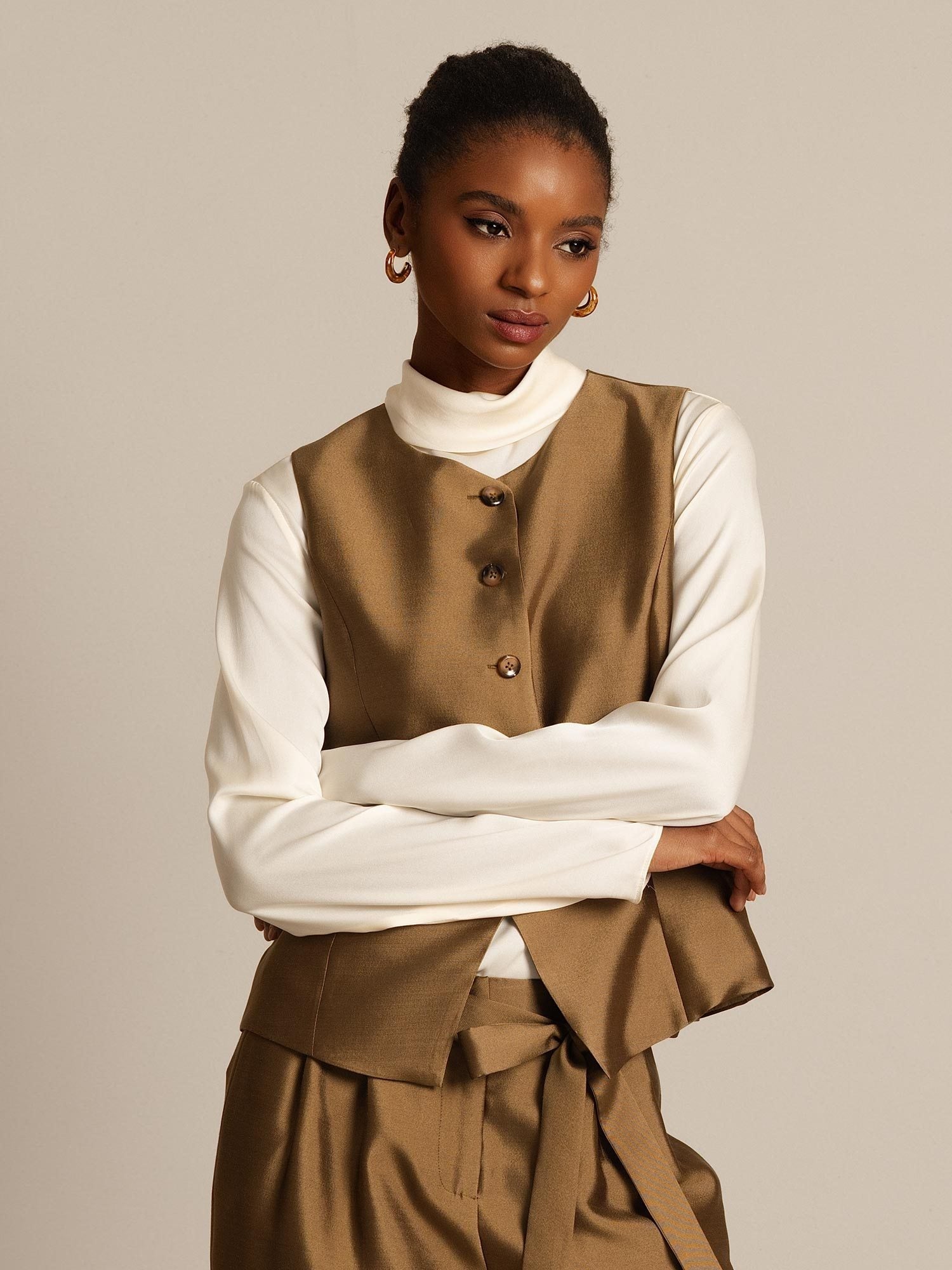 [برونزي] SilkSilky-SA 32Momme الحرير Womens Vest 008,