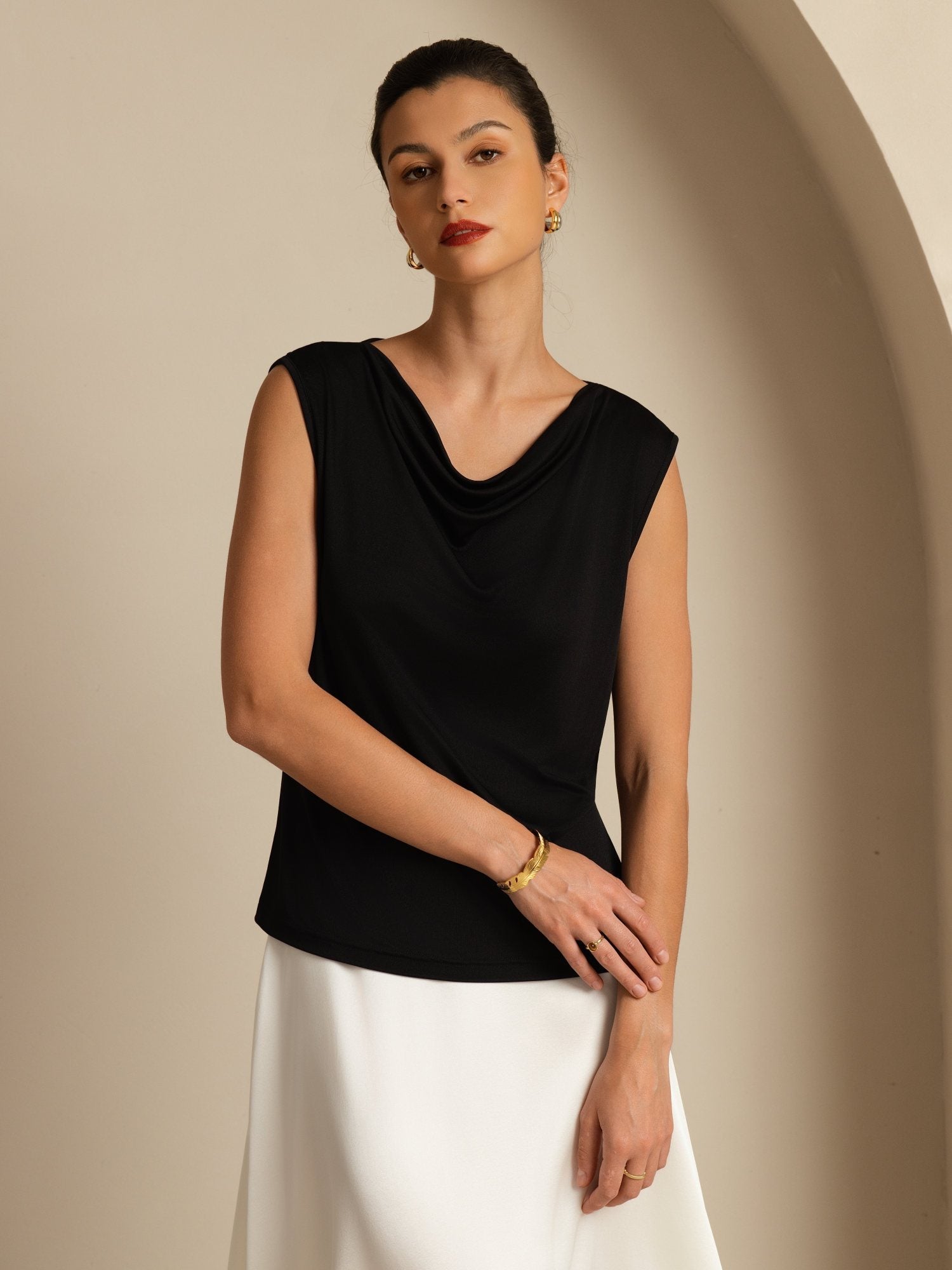 [أسود] SilkSilky-SA بدون أكمام ياقة متدلية تي شيرت نسائية 004