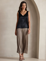 [أسود] SilkSilky-SA Sleeveless V Neck كامي 009