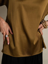 [بني] SilkSilky-SA Short Sleeve Boat Neck تي شيرت نسائية 008