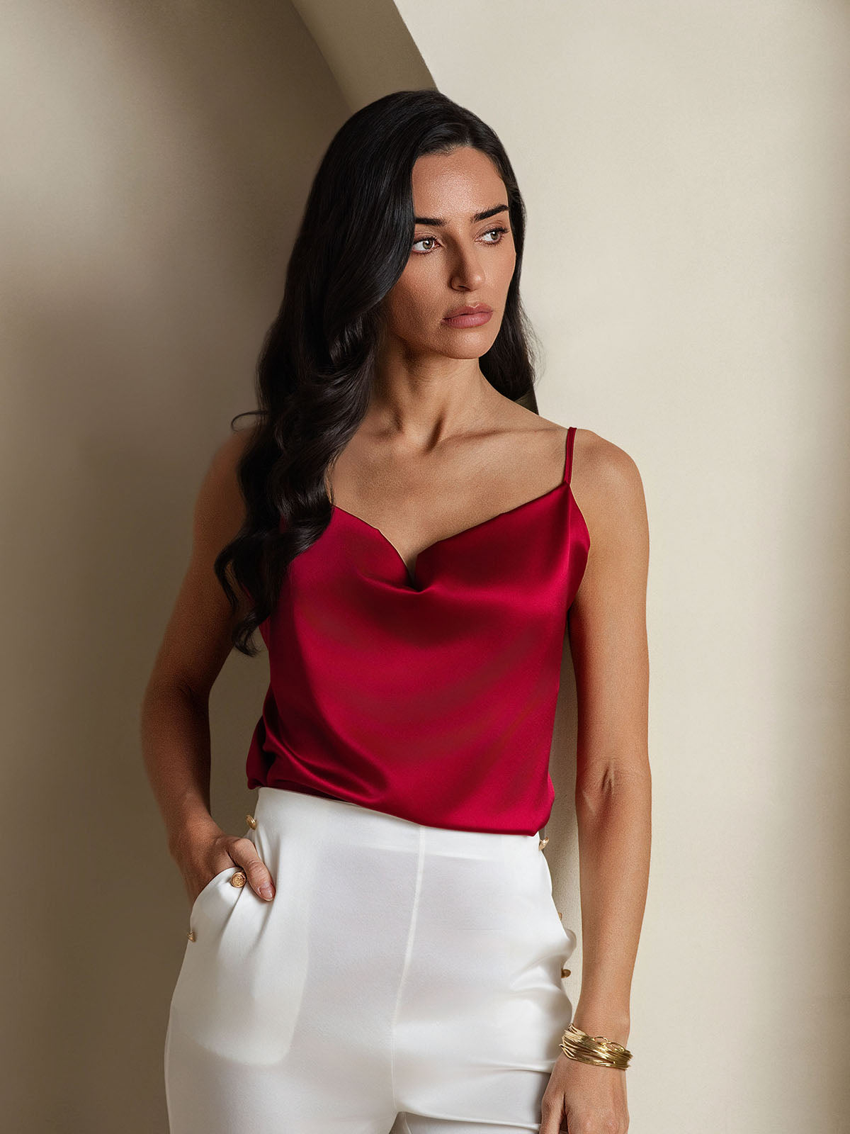 [خمر] SilkSilky-SA 19Momme الحرير فتحة عنق بثنيات ملفوفة كامي 003