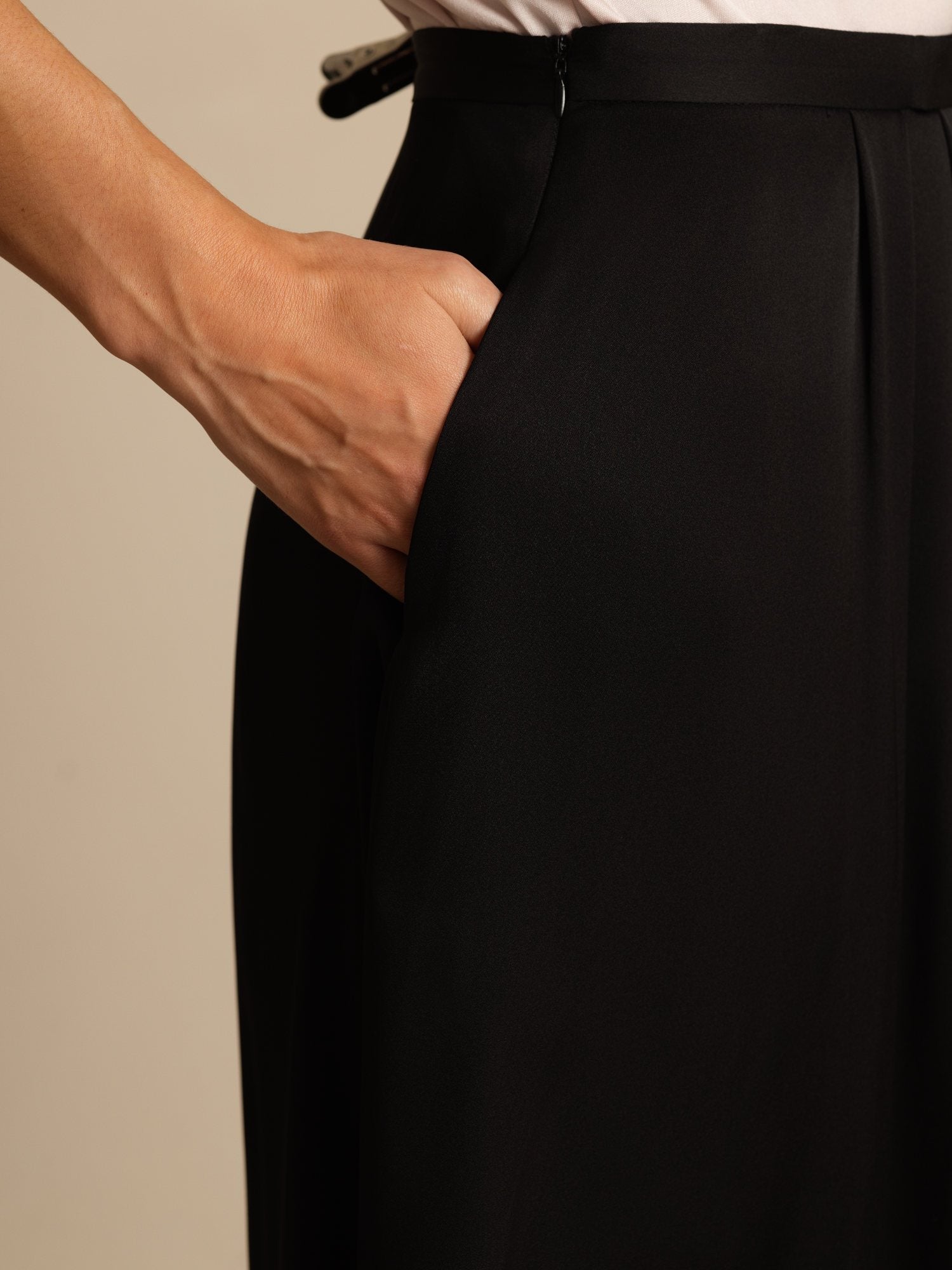 [أسود] SilkSilky-SA 19Momme الحرير Skirt 004