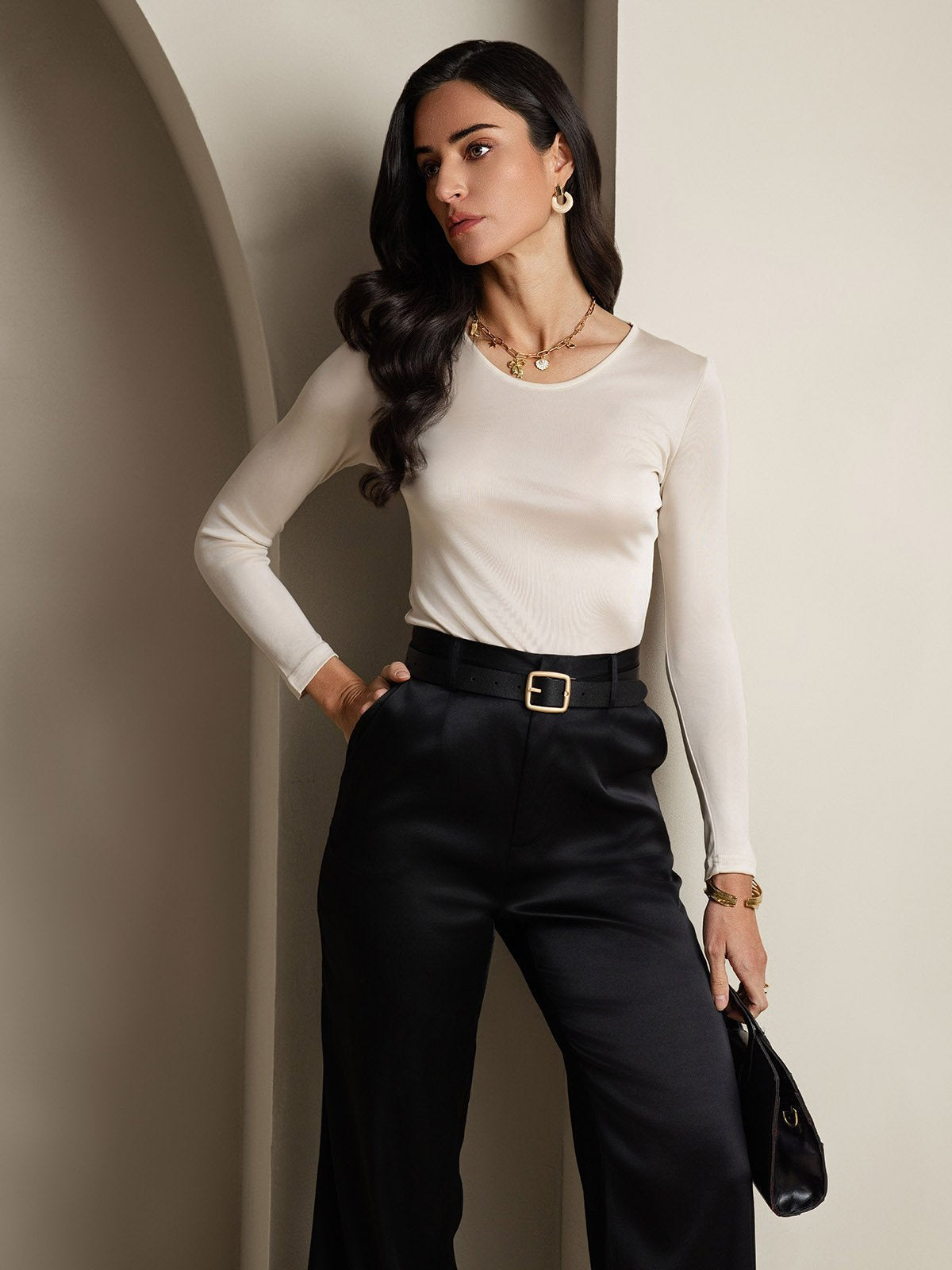 [اللون البيج] SilkSilky-SA الحرير رقبة مستديرة تي شيرت نسائية 006,