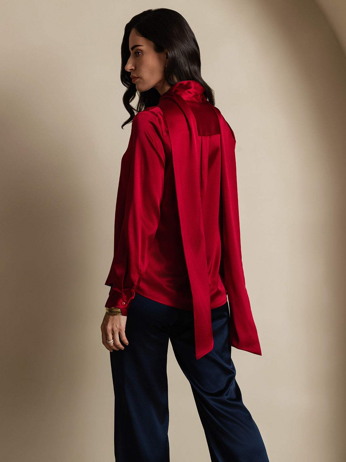 [خمر] SilkSilky-SA 19Momme الحرير الأكمام الطويلة تعادل الرقبة بلوزة 002