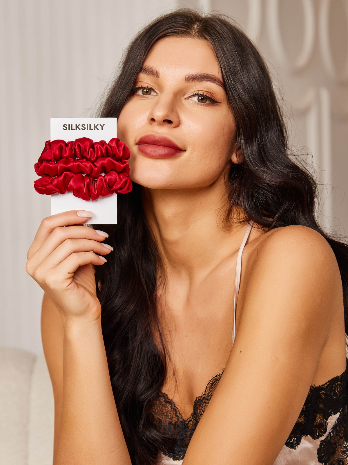 [أحمر] SilkSilky-SA 19Momme الحرير الخالص Scrunchie 002