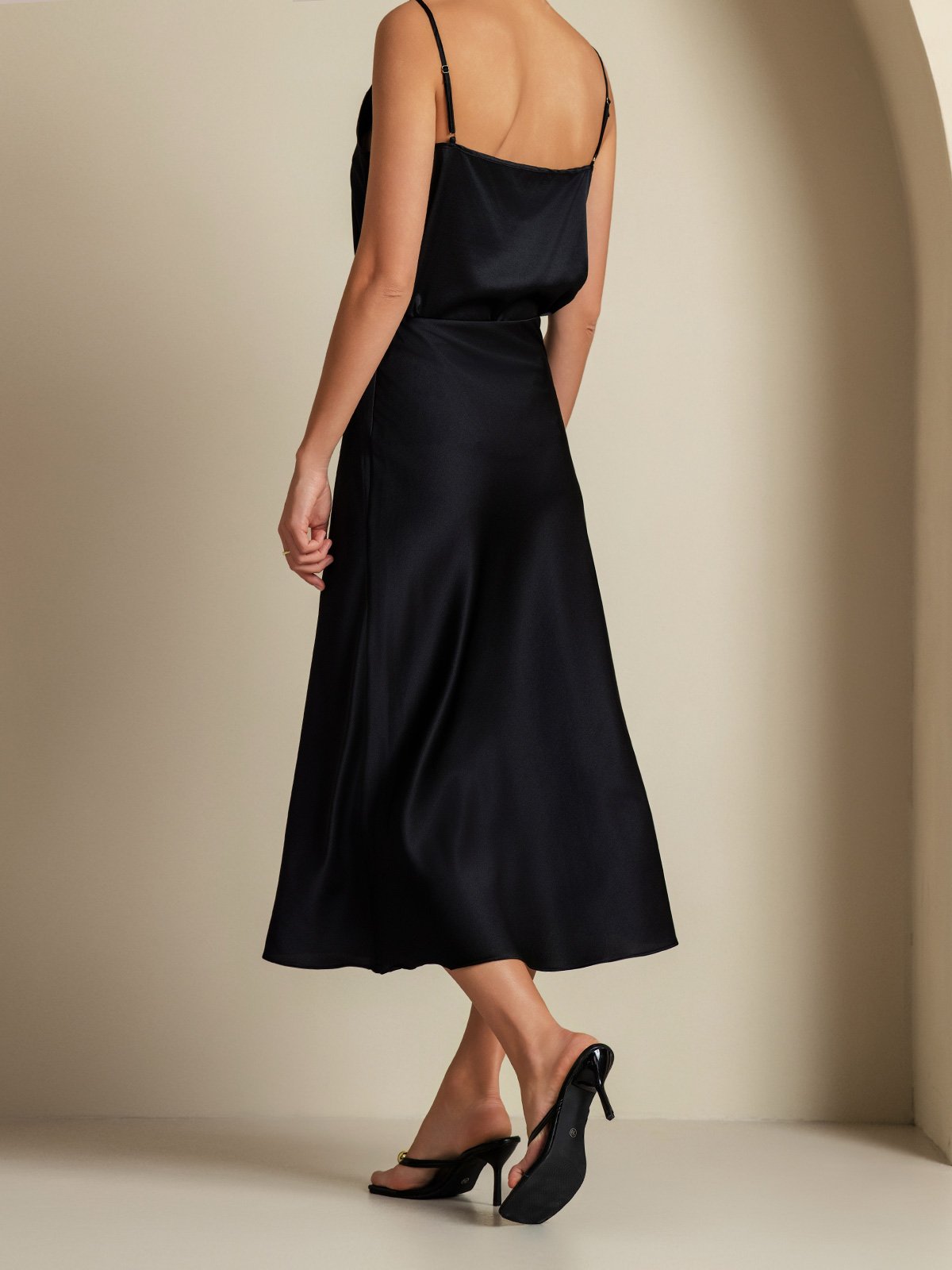 [أسود] SilkSilky-SA 19Momme الحرير الخالص Womens Outfit Sets 002,