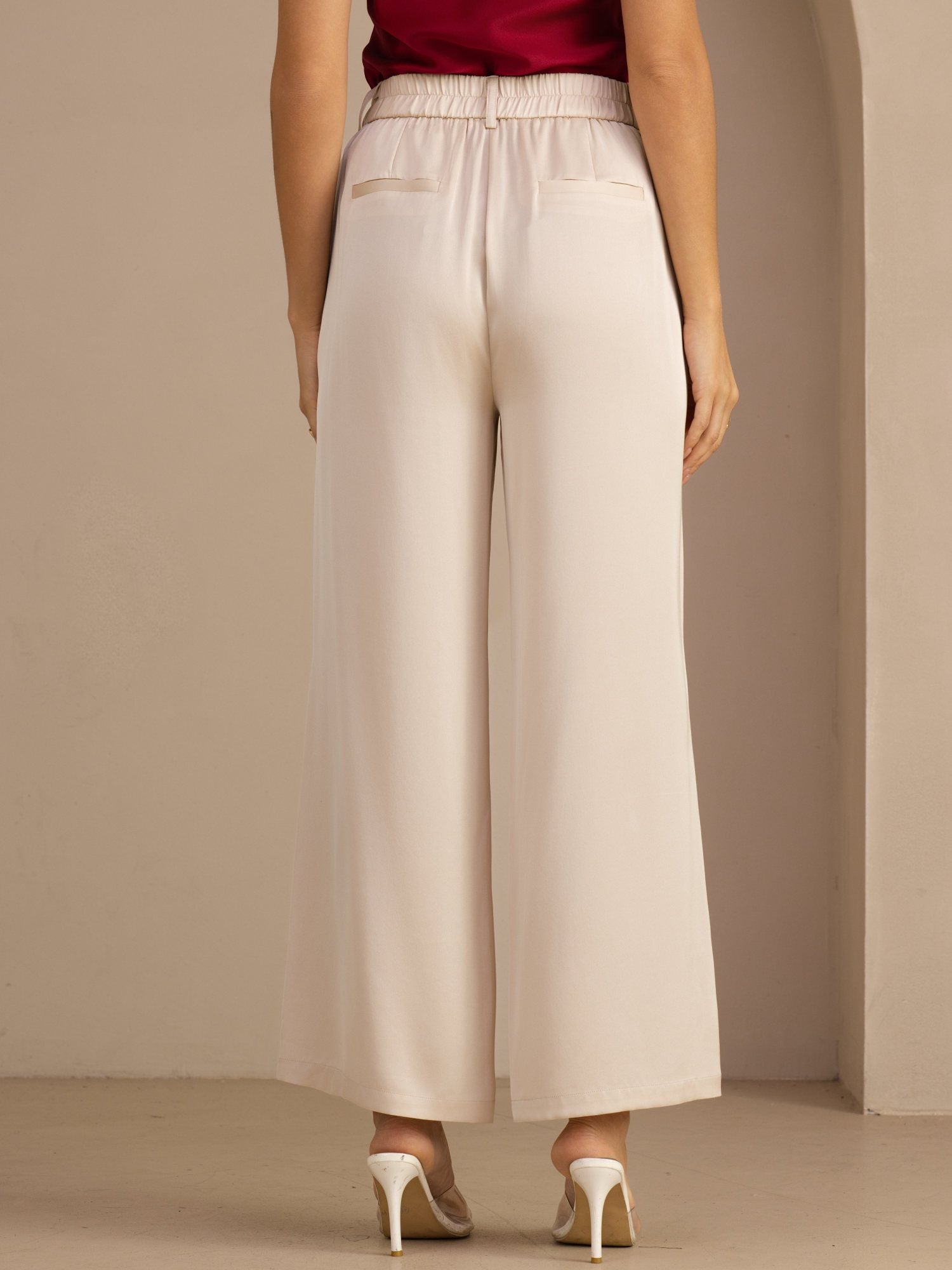 [اللون البيج] SilkSilky-SA Womens Pants 002