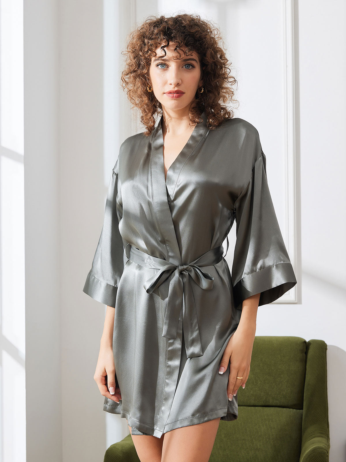[أخضررمادي] SilkSilky-SA الحرير الخالص نصف الأكمام Womens Robe 004