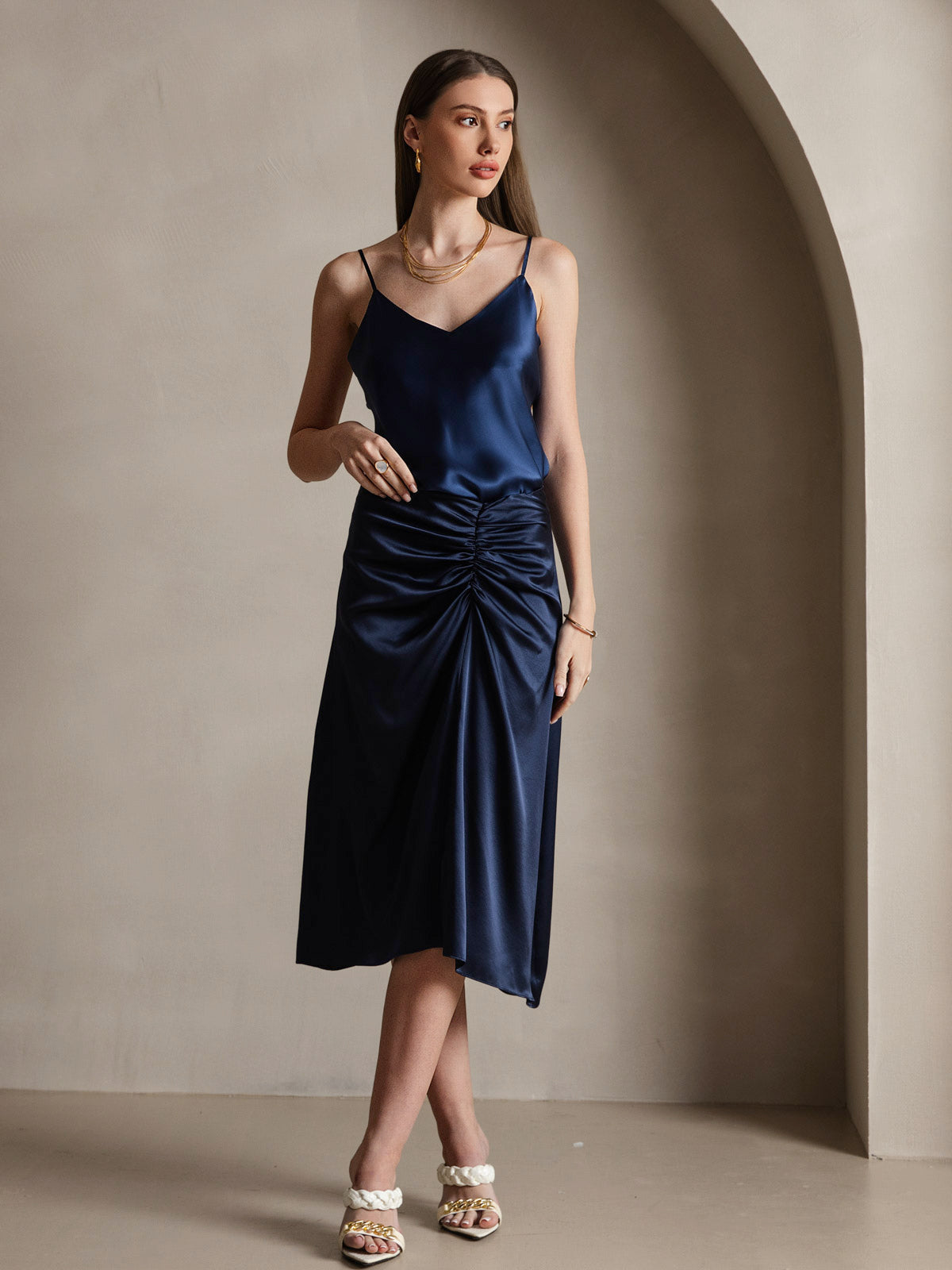 [أزرق غامق] SilkSilky-SA الحرير الخالص رقبة على شكل حرف V كامي 005,