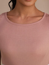 [لون القرنفل] SilkSilky-SA Sleeveless Crew Neck كامي 006
