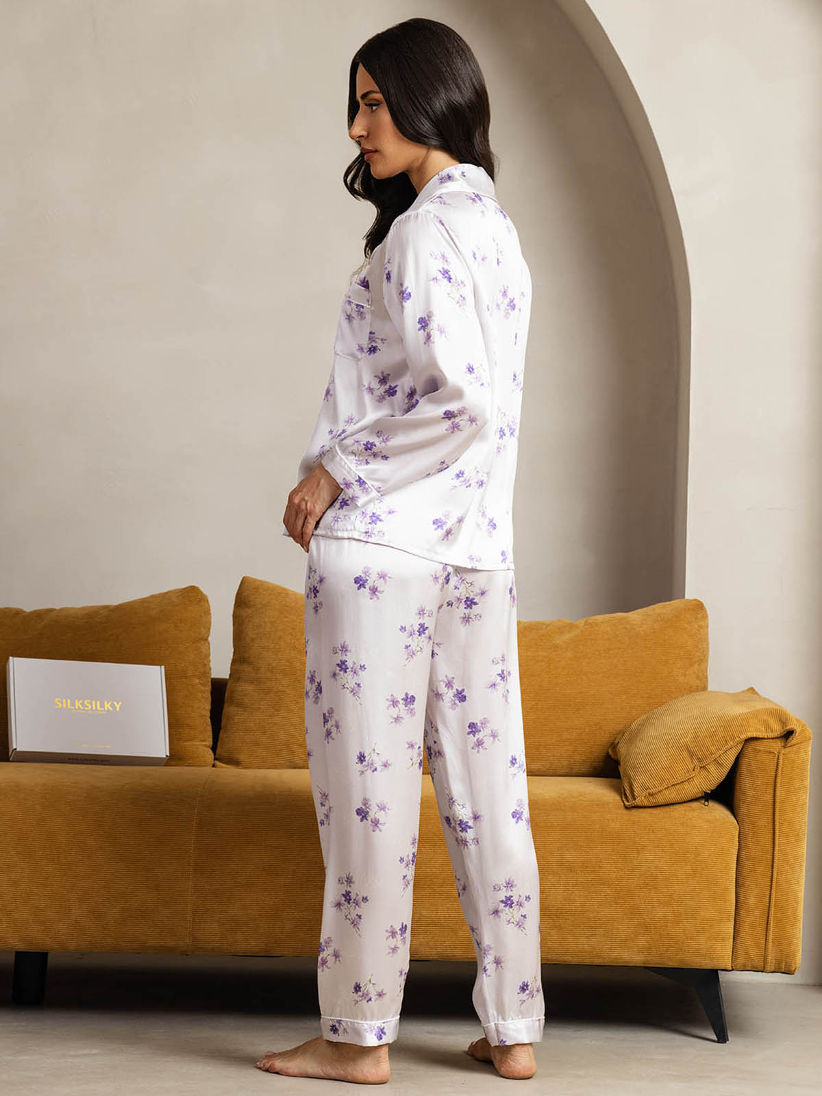 [تفتح الليلك] SilkSilky-SA الحرير الخالص Womens Pajamas 002