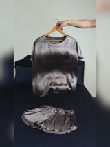 SilkSilky-SA Short Sleeve Round Neck طقم بيجامة نسائي video 001