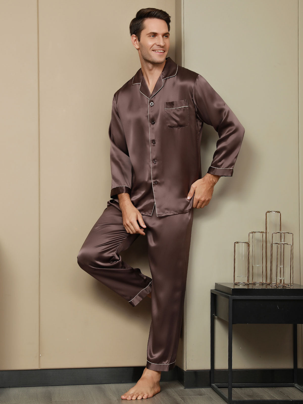 SilkSilky SA Silk Long Sleeve Mens Pajamas قهوة 001