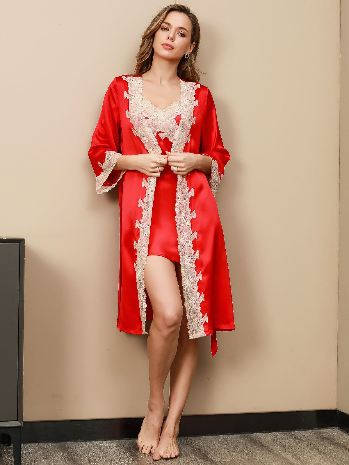 SilkSilky SA الحرير الخالص أكمام بثلاثة أرباع الأطوال Nightgown&Robe Set أحمر 002